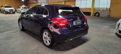 Imagen 6 de 25 de Mercedes Benz A200 Urban