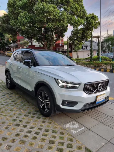 Volvo XC40 2.0 T5 Awd R-design