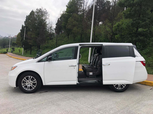 Imagen 3 de 15 de Honda Odyssey Exl