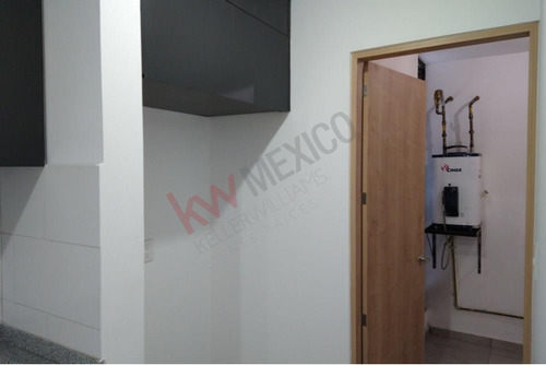 Departamento En Venta En El Refugio, Querétaro . Precio De Oportunidad¡¡¡