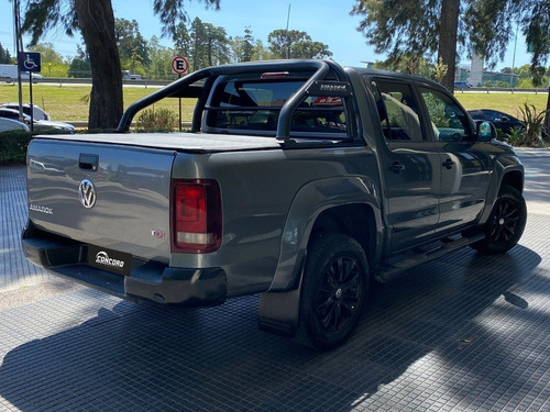 Autos Camionetas Volkswagen Amarok 2.0 4x2 Dark Label Ford