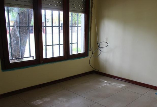 Imagen 4 de 24 de Casa En Venta 2 Dormitorios - Alberdi - Rosario - Braile 1477