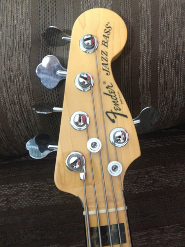 Baixo Fender Deluxe 5c, Musicman, Lakland, Trb