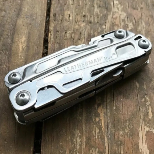 Imagen 3 de 10 de Pinza Multiuso Leatherman Rev 14 Usos Cortaplumas Acero Inox
