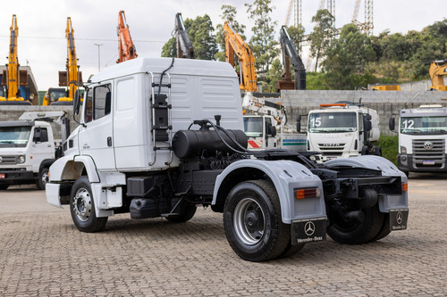 Mb Atron 1635 4x2 Muito Nova Baixa Km Com Comando Hidráulico