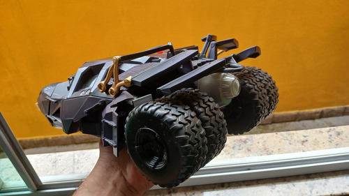 Tumbler Escala 1:18 + Batman Batmóvel Com Luzes E Som Preto (Usado)