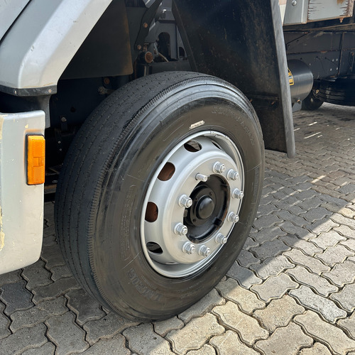 Ford Cargo 1722 4x2 Carga Seca
