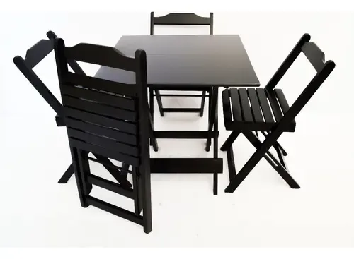 Conjunto de mesa quadrada preta 70x70 cm com 4 cadeiras dobráveis de madeira, visto de cima em fundo branco.