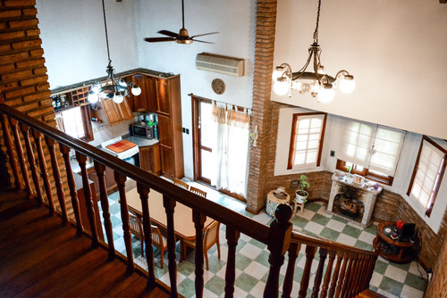 Casa En Granadero Baigorria