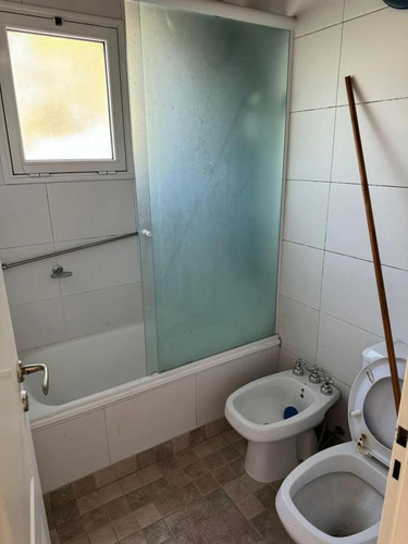 Casa En Venta - 3 Dormitorios 2 Baños - 1000mts2 - Haras Del Sur I