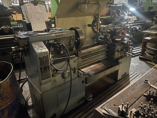 Torno Paralelo Turri T190 (Usado)