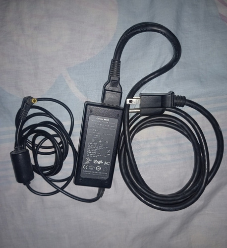 Cargador Para Laptop 19v