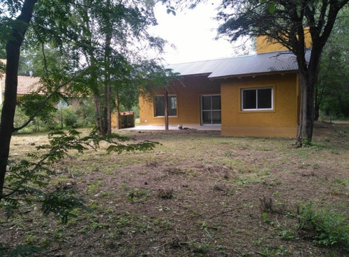 Imagen 2 de 14 de Venta De Vivienda En Barrio Cuatro Horizontes Viv0201