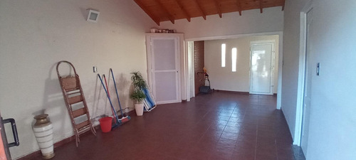 Imagen 20 de 28 de Hermosa Casa En Mar Del Tuyu! Todos Los Servicios!