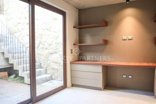 Casa En Zapallar Excelente Ubicación Muy Cercana A...