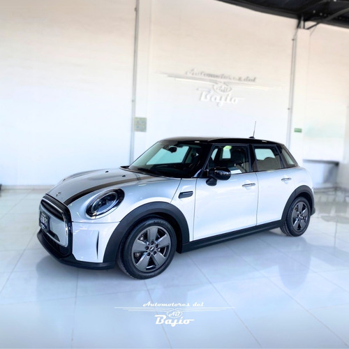 Mini 2022