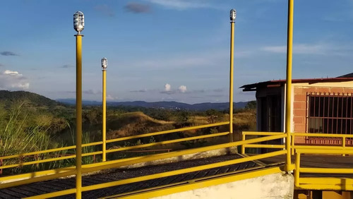 Venta Granja Integral Productiva Avicola Ganadera Y Minera Tinaquillo Edo. Cojedes Negociable Con Financiamiento Jm