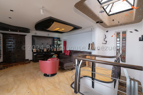 Espectacular Penthouse En Venta Mls 24-25046 Monterrey