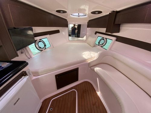 Imagem 4 de 12 de Coral 34 ( N Real Phanton Ventura Triton Nx Boats Fs