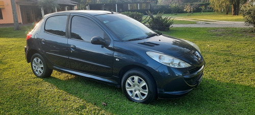 Peugeot 207 2011 1.4 Allure 75cv