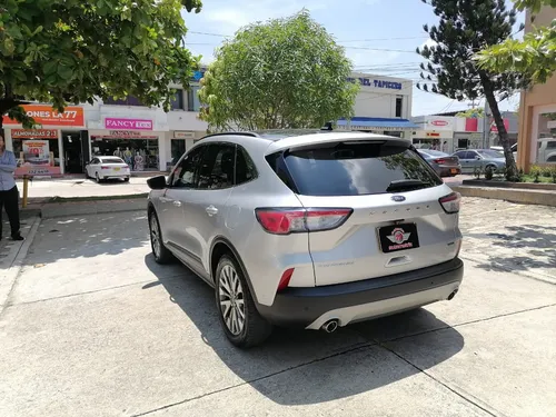 Ford Escape Hybrid Titanium 4x4