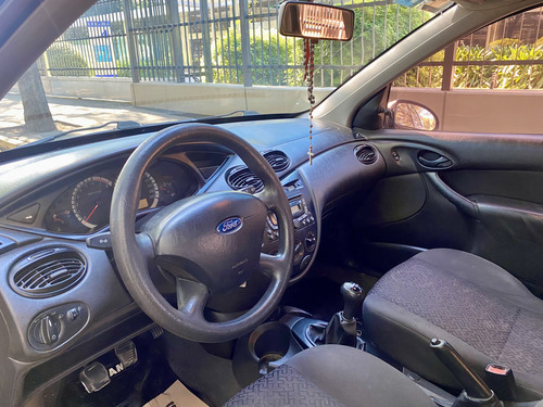 Ford Focus 1.6 Sedan One Ambiente Mp3