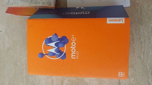 Caixa Moto E 4plus Com Nota Fiscal Manual