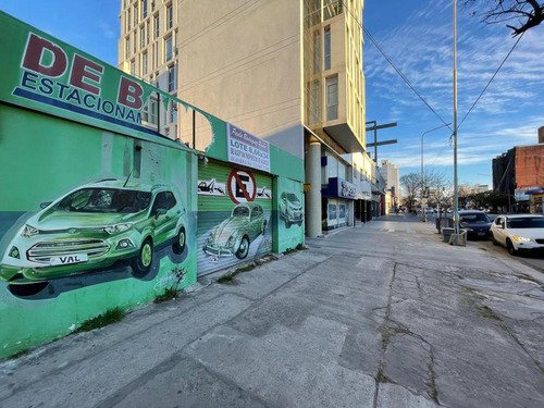 Alquilo Espacio Para Uso Comercial 8,66 X 34