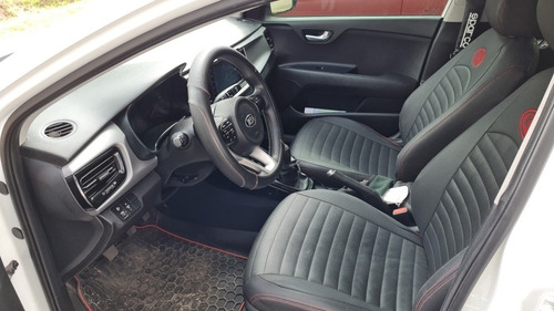 Kia Rio Hatchback Full A/c