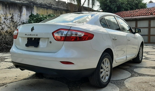 Imagen 7 de 15 de Renault Fluence 2012 2.0 Expression Cvt Mt