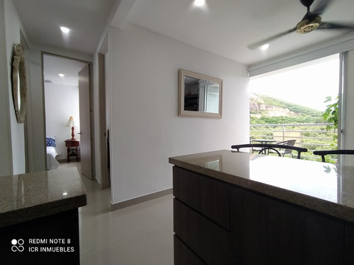 Imagen 3 de 14 de Apartamento En Venta Aqualina Green Girardot Sexto Piso