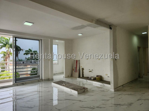 Maria E. Vende Espectacular Y Para Remodelar A Tu Gusto!!! Amplio Apartamento En Agua Viva, Cabudare, Lara#25-20219**
