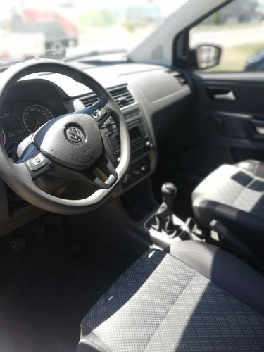 Volkswagen Suran 1.6 Trendline 2016