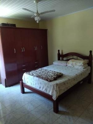 Chácara Com Piscina E 3 Dormitórios Em Itanhaém/sp 6054-pc
