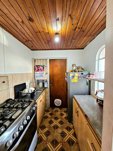 Rrb// Vende Casa 2d/1b Los Lirios (100774)