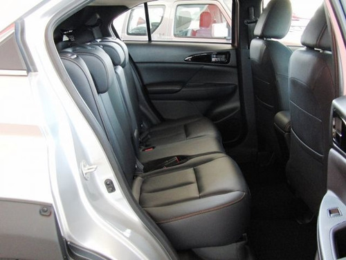 Mitsubishi Eclipse Cross Hpe-s S-awc Outdoor 1.5, Mit0089
