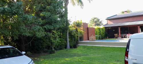 Casa Quinta En Colastine