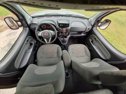 Imagem 13 de 14 de Fiat Doblo