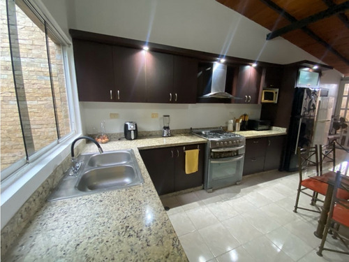 Casa En Venta En Valle De Oro San Diego Cb-8111849