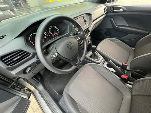 Volkswagen T-Cross 1.0 200 TSI TOTAL FLEX SENSE AUTOMÁTICO