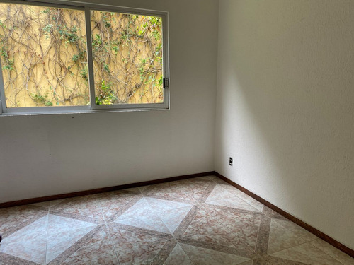 Casa En Venta Para Remodelar En Lomas De Chapultepec