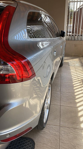 Imagem 7 de 15 de Volvo Xc 60 Rdesign 2015 T5 2.0 Turbo 245 Cv