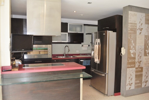 Imagen 5 de 17 de Niurka Alquila Town House En Trigal Norte - Valencia