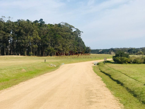 Terreno A La Venta En Manantiales , Country Privado Laguna Estate