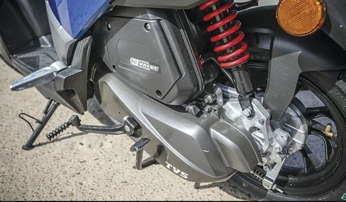 Imagen 9 de 25 de Moto Scooter Tvs Ntorq 125 Azul Puesta En Calle! Caba Y Gba
