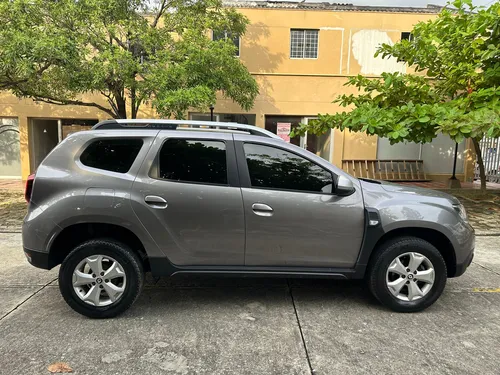 Renault Duster 1.3 Intense Cvt