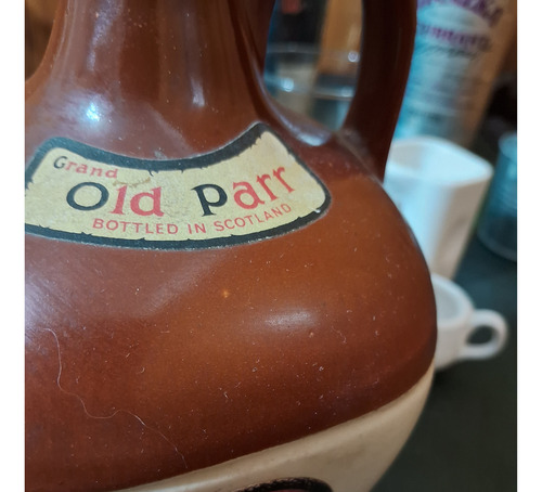Botella De Porcelana Whisky Escoses Oldman Parr (Usado)