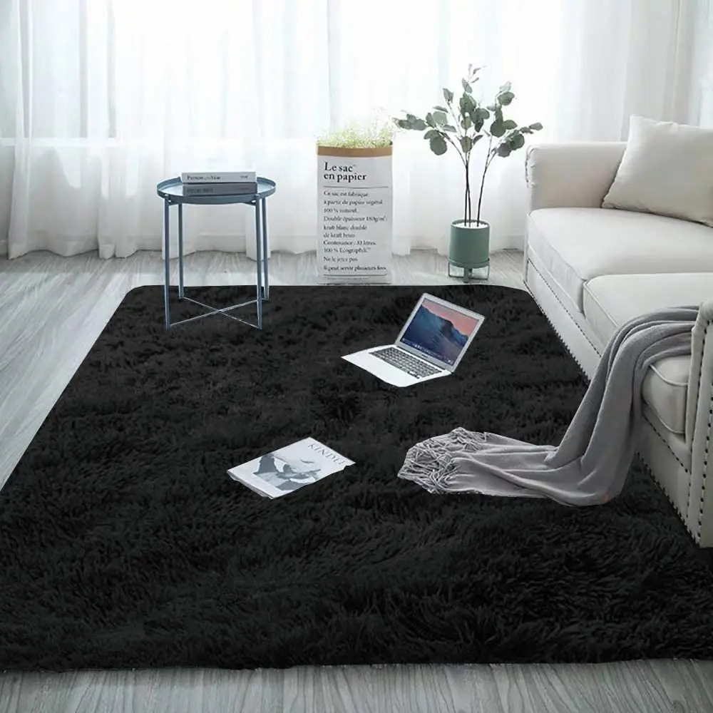 Alfombra decorativa sala de estar y dormitorio 120 x 160 cm color negro diseño de la tela geométrico