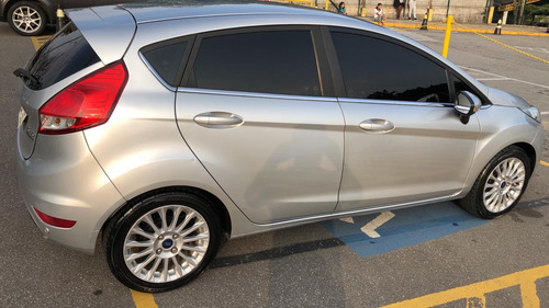 Ford Fiesta 1.6 16v Powershift 5p Hatch Flex 5p Revisado