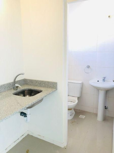 Local En Venta En Playa Mansa